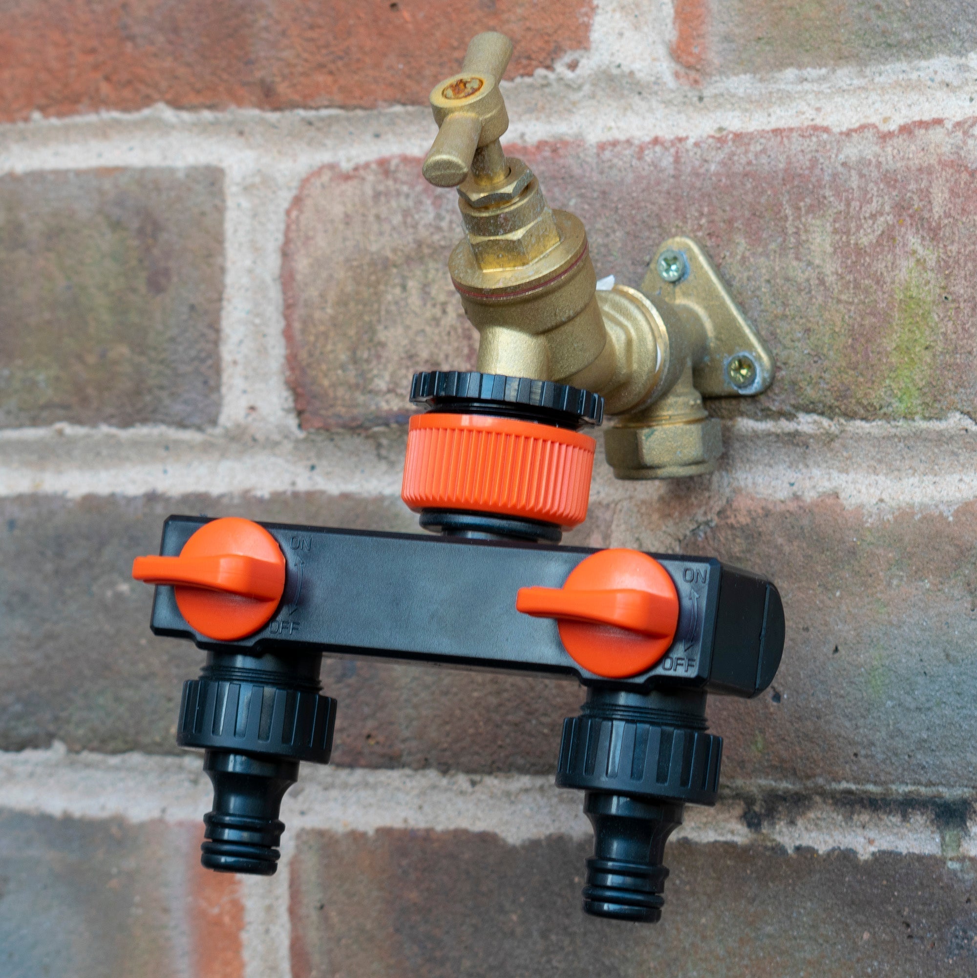 2 Way Tap Splitter PP with Valves and Snap-On Male Connectors BSP Thread Fitting